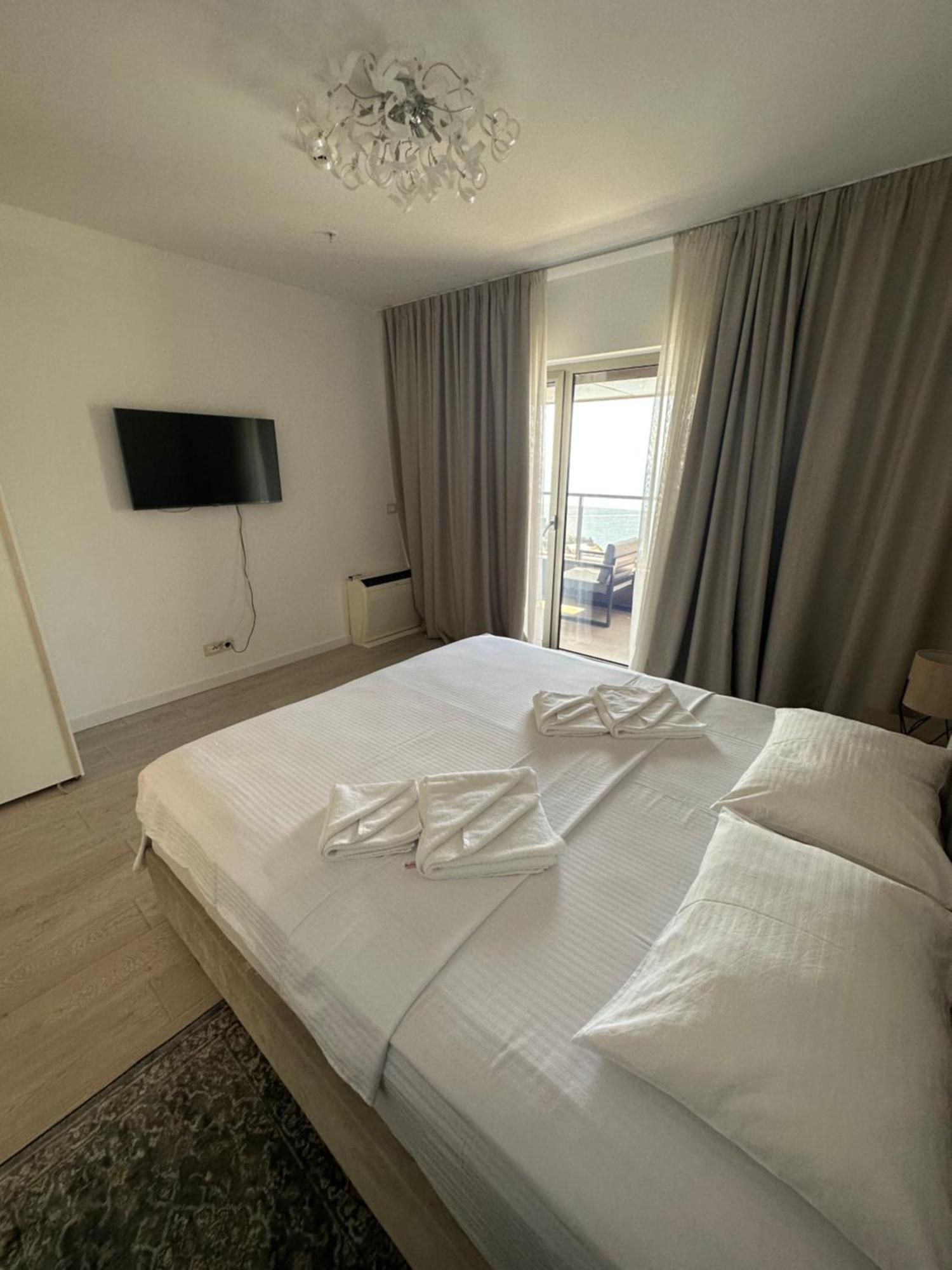 Apartment Harmonia Waterfront *
