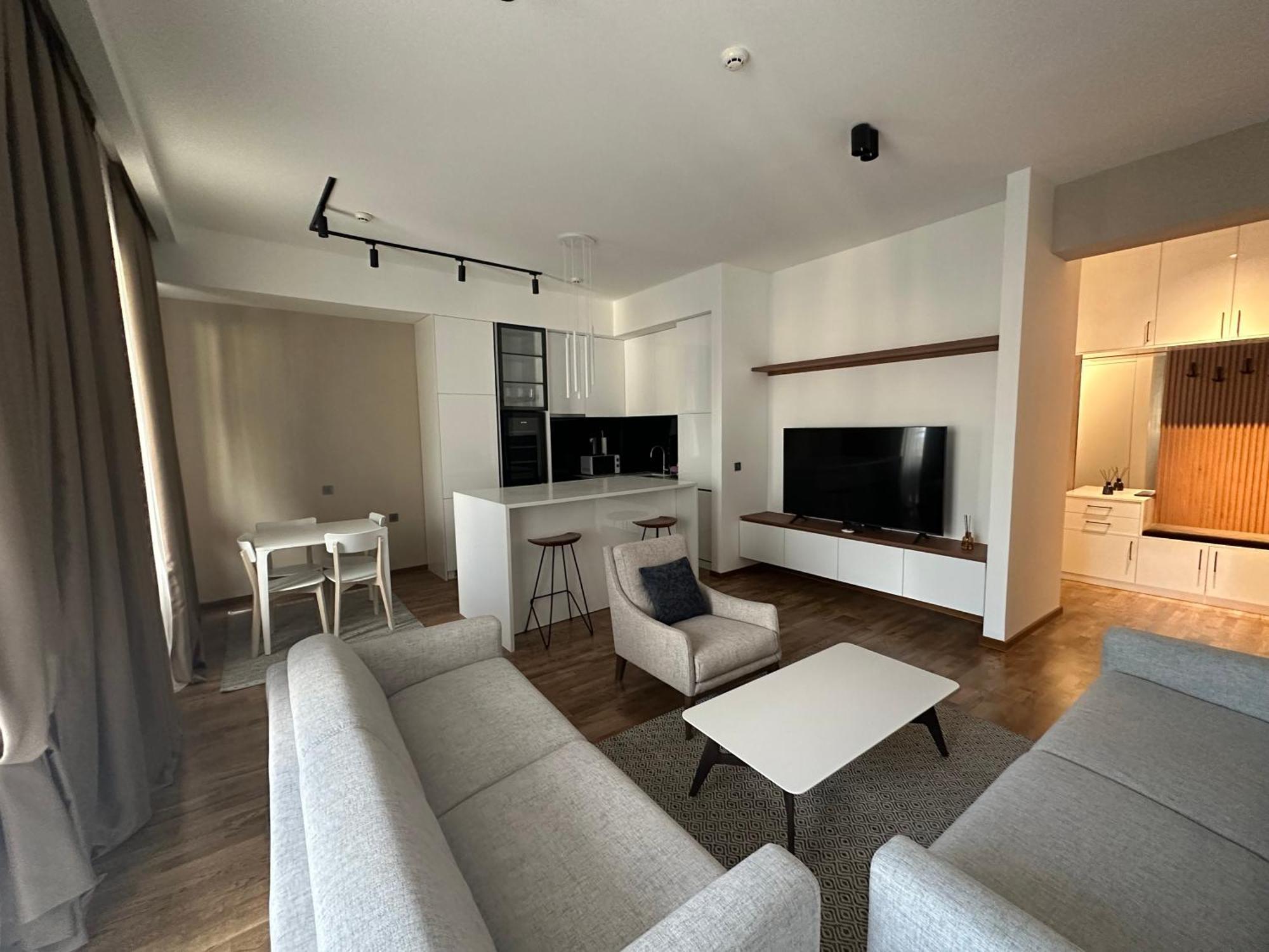 Harmonia Waterfront Apartment
