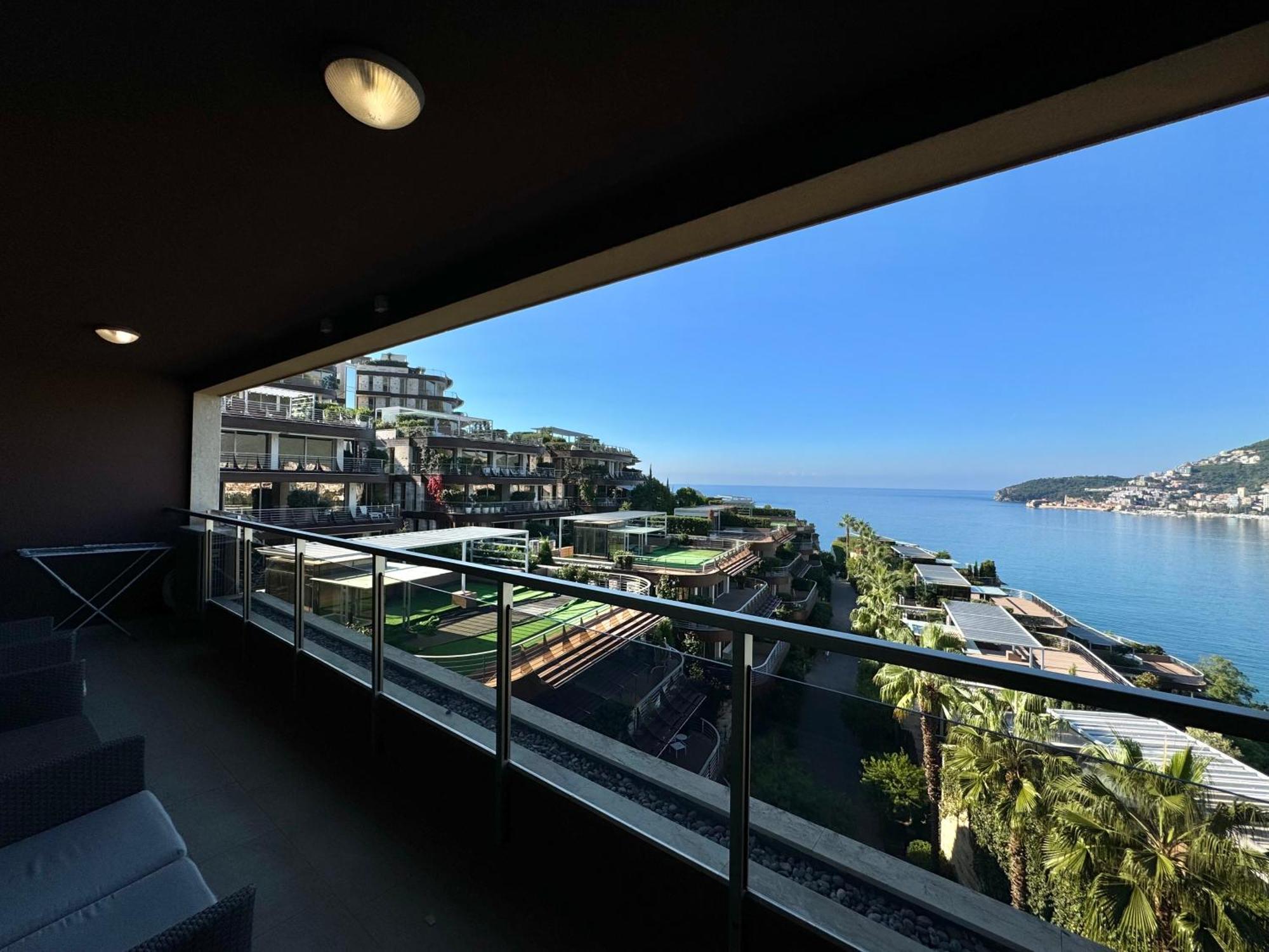 Harmonia Waterfront * Budva